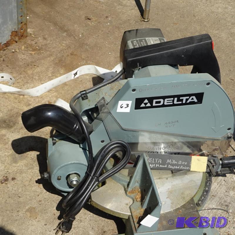 lot 63 image: Delta No. 34-080 10" Power mitersaw...