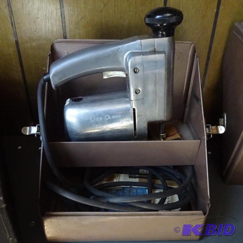 lot 67 image: Craftsman 100 Sabre saw 315.27981...