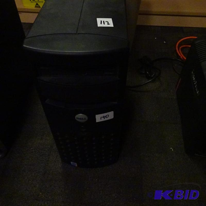 lot 112 image: Dell power edge 400SC. Unknown operating syst...