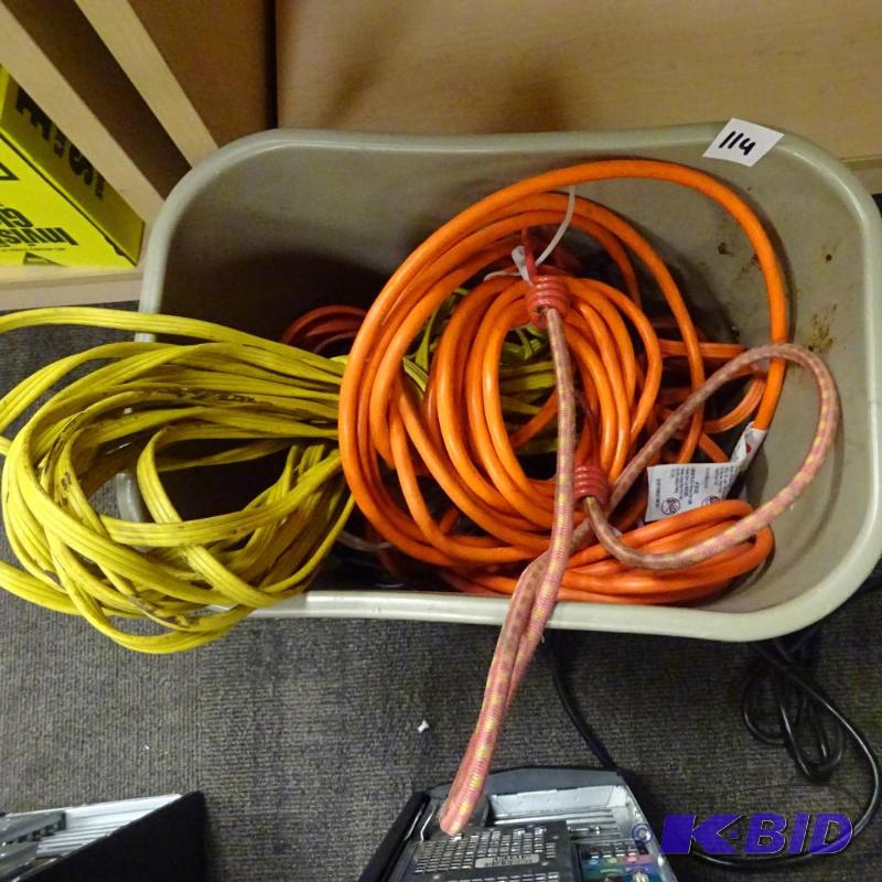lot 114 image: Misc power supplies...