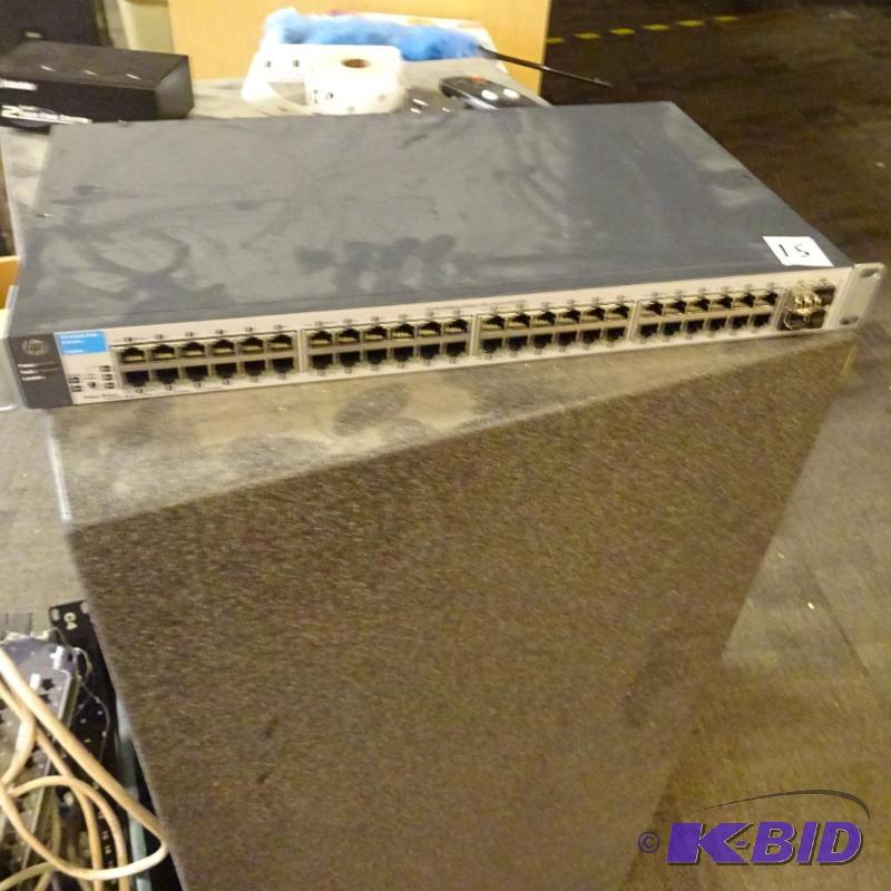 lot 15 image: HP 1810 - 48G switch...