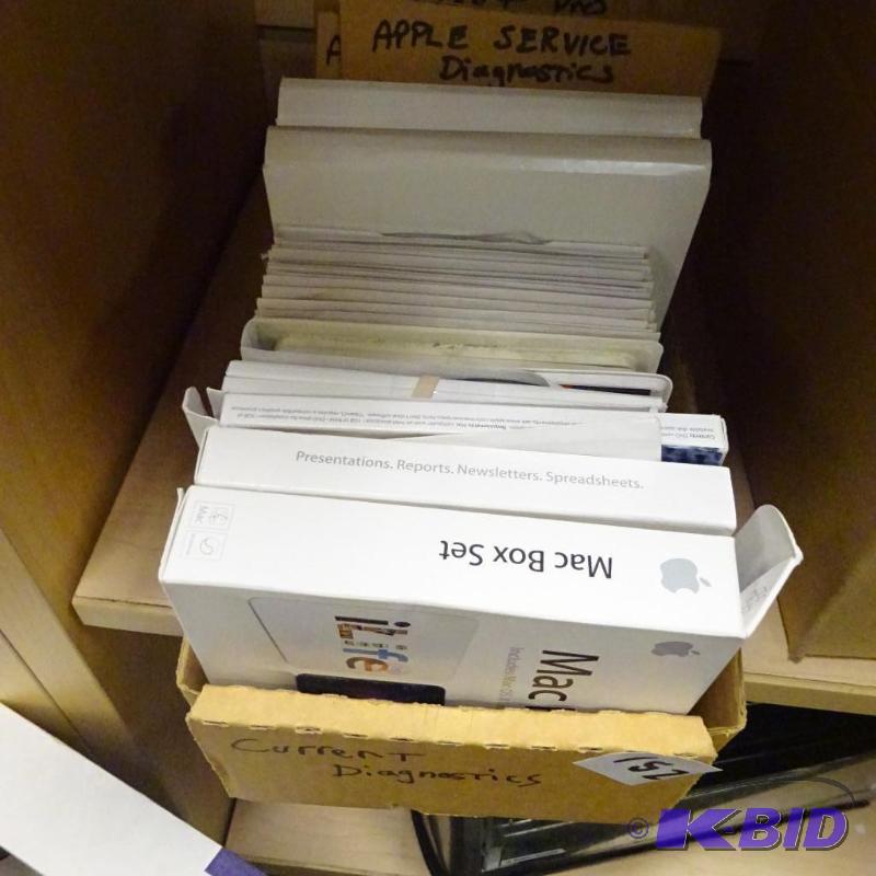 lot 152 image: Misc diagnostic discs for Apple...