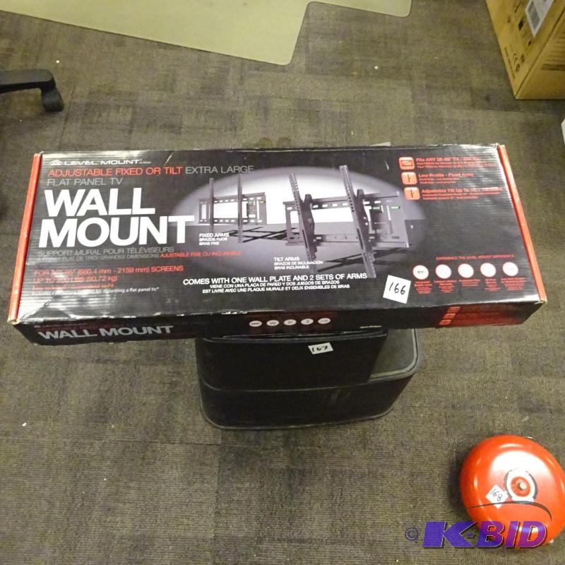 lot 166 image: Flat panel TV wall mount. For 26 tp 85 inch t...