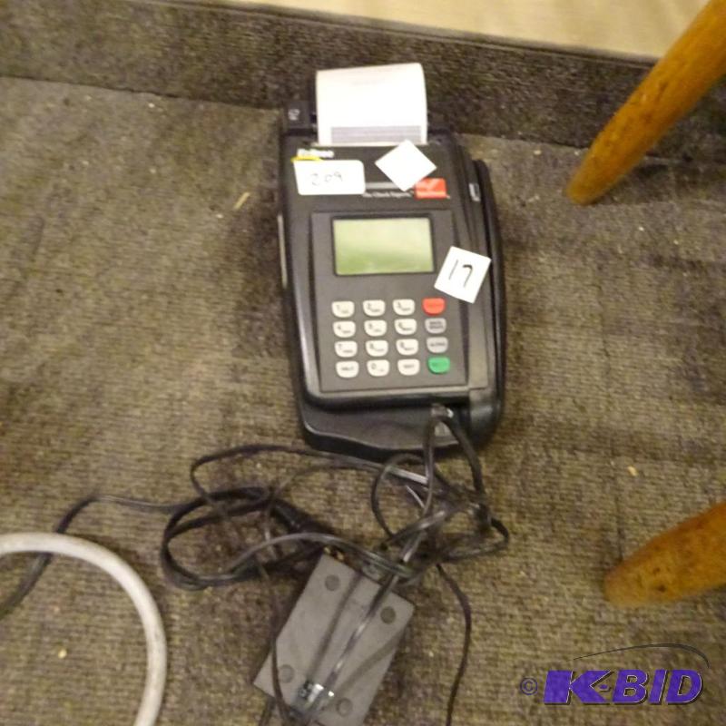 lot 17 image: Eclipse credit card machine....