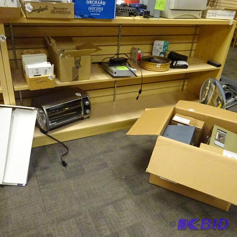 lot 184 image: Tech 1 laminate store retail display. 72 x 30...
