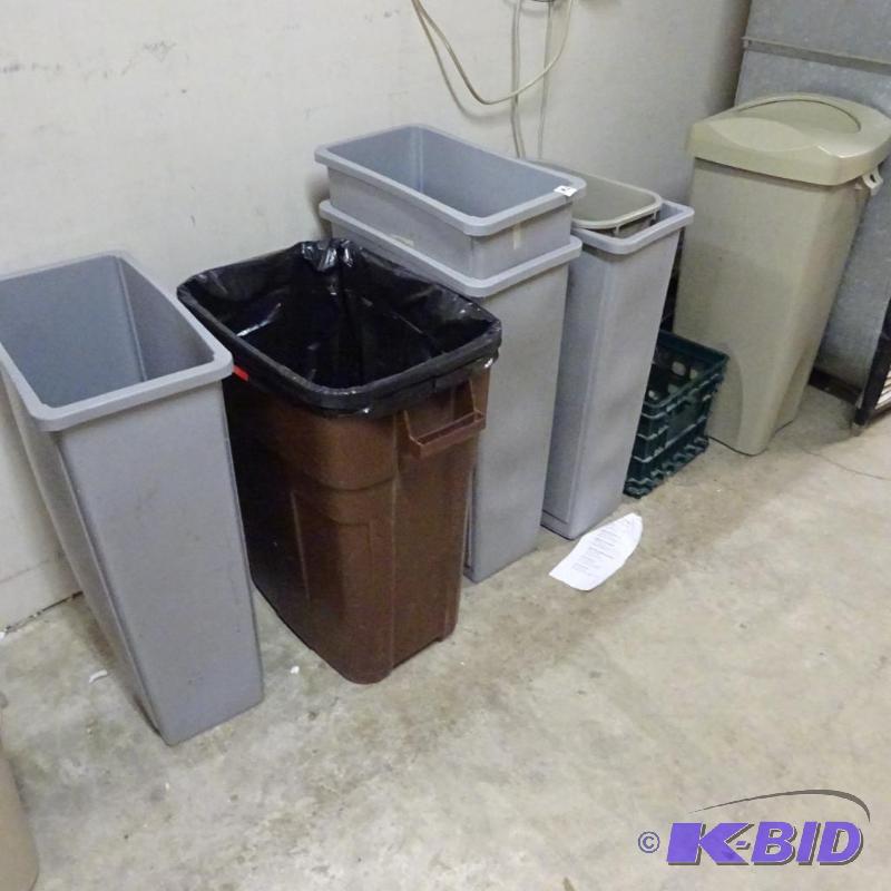 lot 190 image: 7 garbage cans...