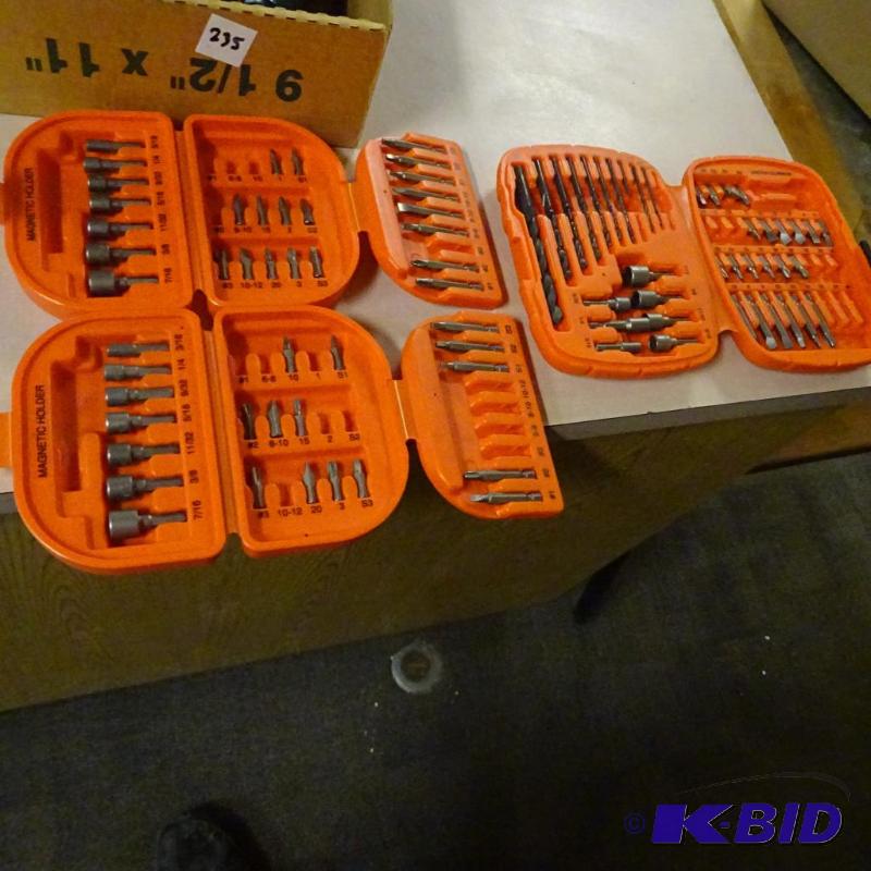 lot 236 image: Black And Decker screw gun bit kits. Qty 3...