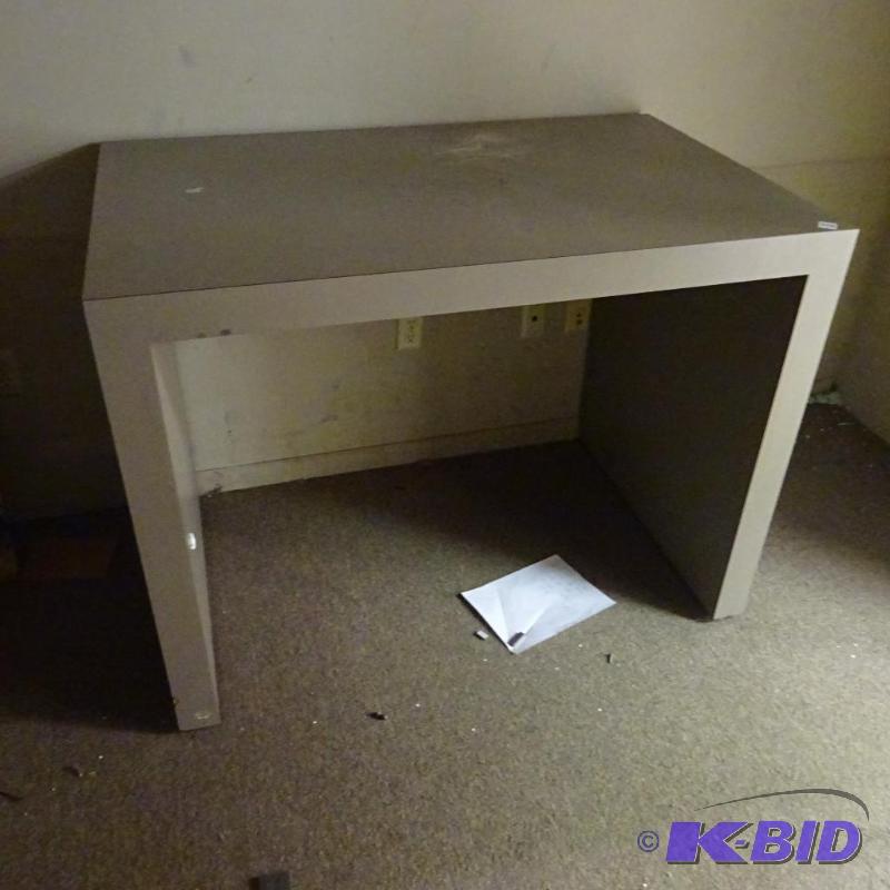 lot 239 image: 48 x 30 x 36 table...