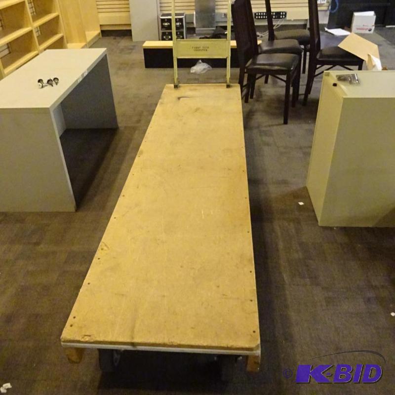 lot 26 image: 24 x 96 cart...