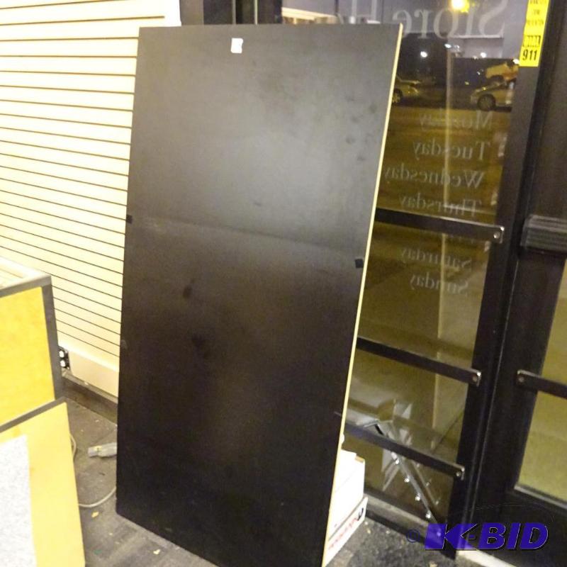 lot 261 image: 5 laminate black boards. Unfinished on 1 edge...