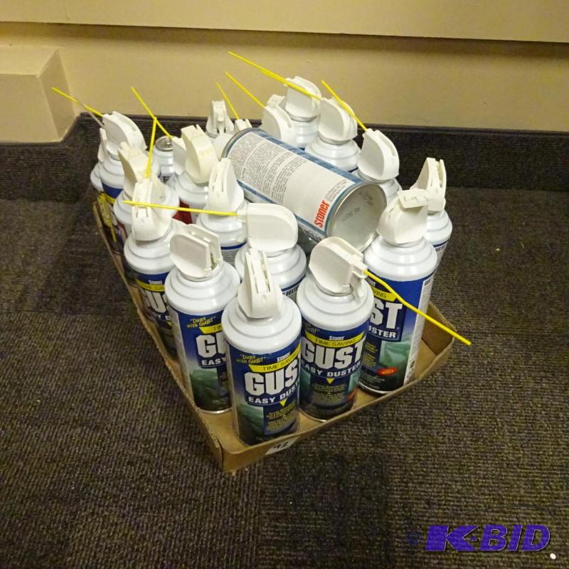 lot 92 image: Gust easy duster in a can...