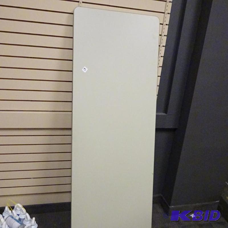 lot 93 image: Laminate dek top. 24 x 69...