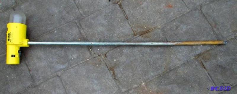 lot 110 image: ross root feeder...