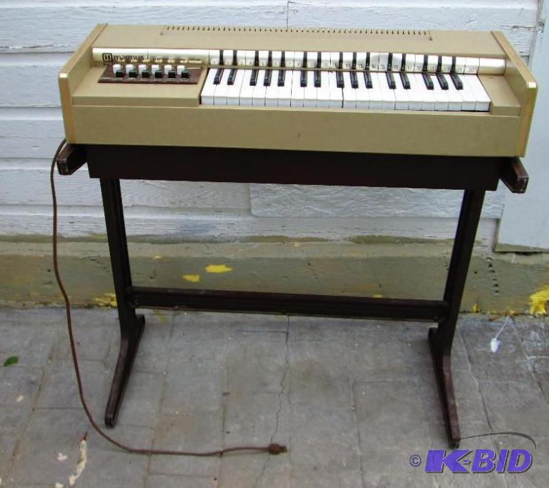 lot 120 image: keyboard with stand...