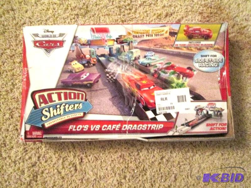 lot 140 image: Disney Cars Action Shifters...