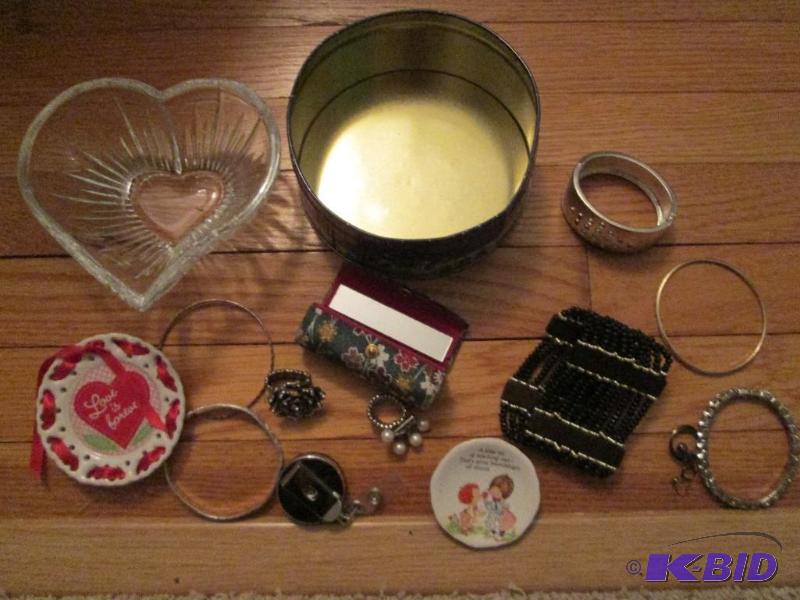 lot 154 image: Lot of jewelery, heart shaped crystal bowl an...