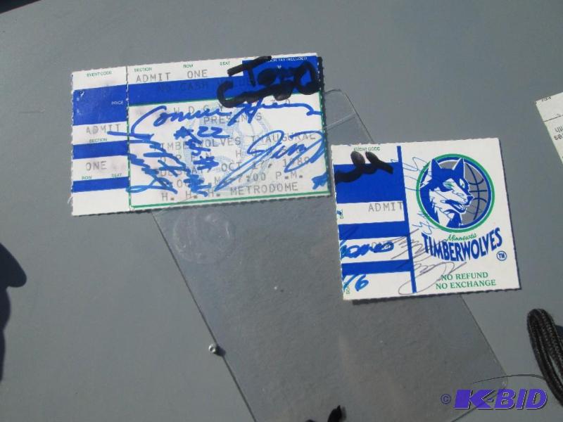lot 307 image: Team Autographed ticket to Oct 17 1989 Inaugu...