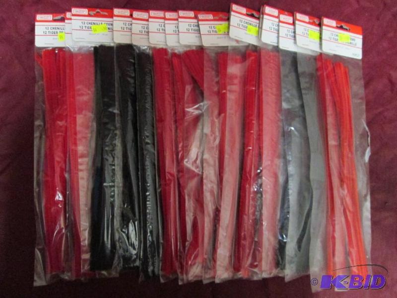 lot 376 image: Lot of 15 packages of chenile stems. 12 stems...