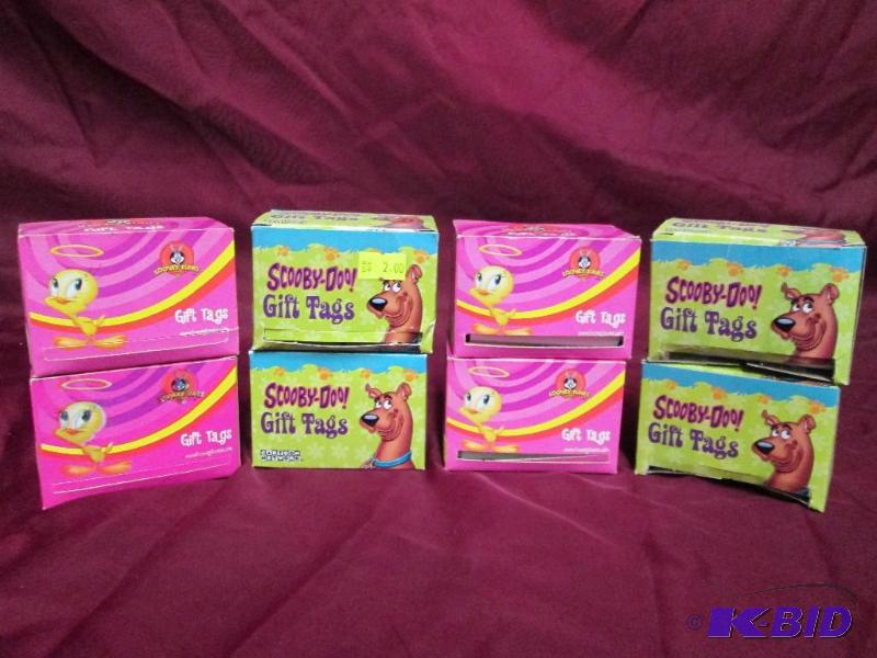 lot 383 image: Lot of 8 packages of Tweetie Bird and Scooby-...