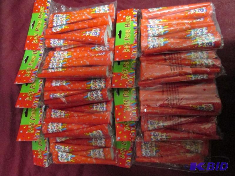 lot 385 image: Lot of 10 packages of paper horns. 8 horns pe...