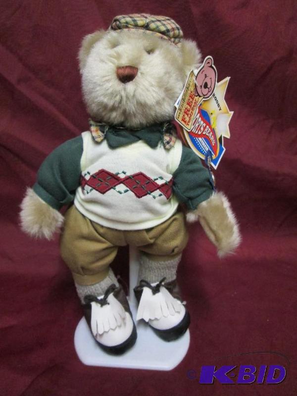 lot 386 image: Crosby the sports bear in his golfing outfit....