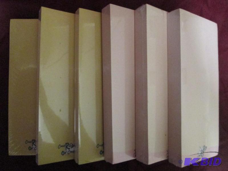 lot 389 image: Lot of 6 note pads with designs. Great for th...