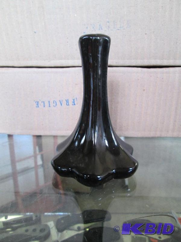lot 411 image: Lot of 3 cases of small black bud vases. Each...