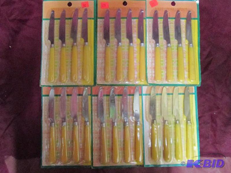 lot 442 image: Lot of 6 packages of table knives. 4 knives p...
