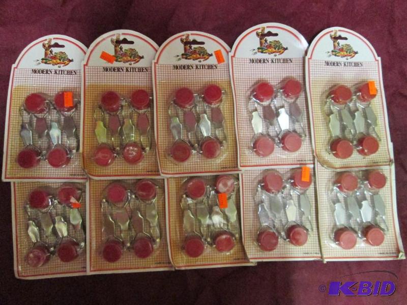 lot 457 image: Lot of 10 packages of reusable bottle stopper...