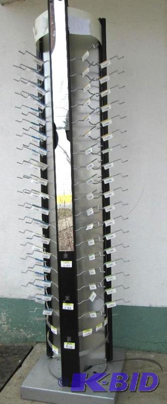 lot 487 image: Metal frame sun glasses spinner with plastic ...