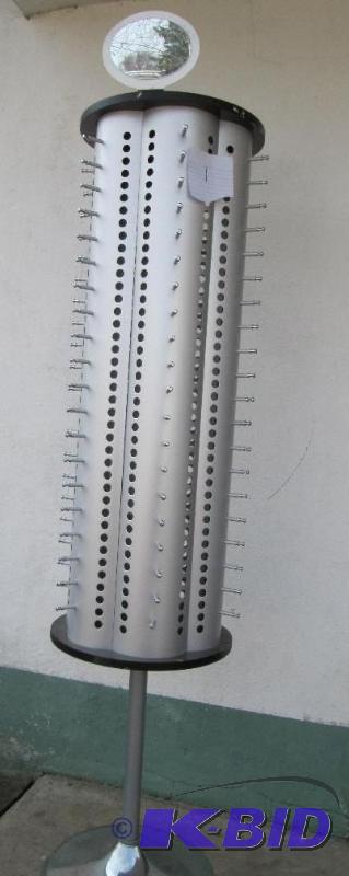 lot 488 image: Metal sun glasses spinner, very sturdy...