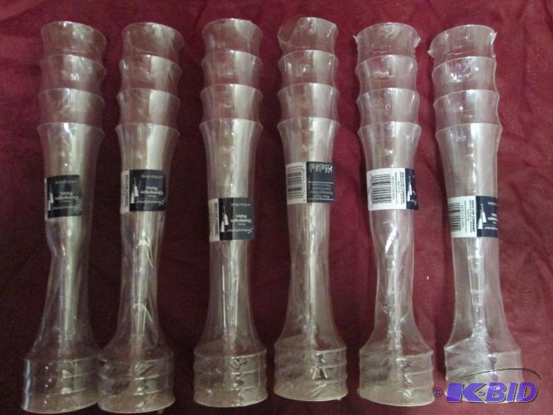 lot 498 image: Lot of 6 packages of plastic champaigne flute...