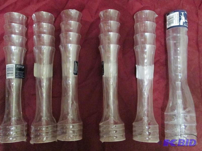 lot 500 image: Lot of 6 packages of plastic champaigne flute...