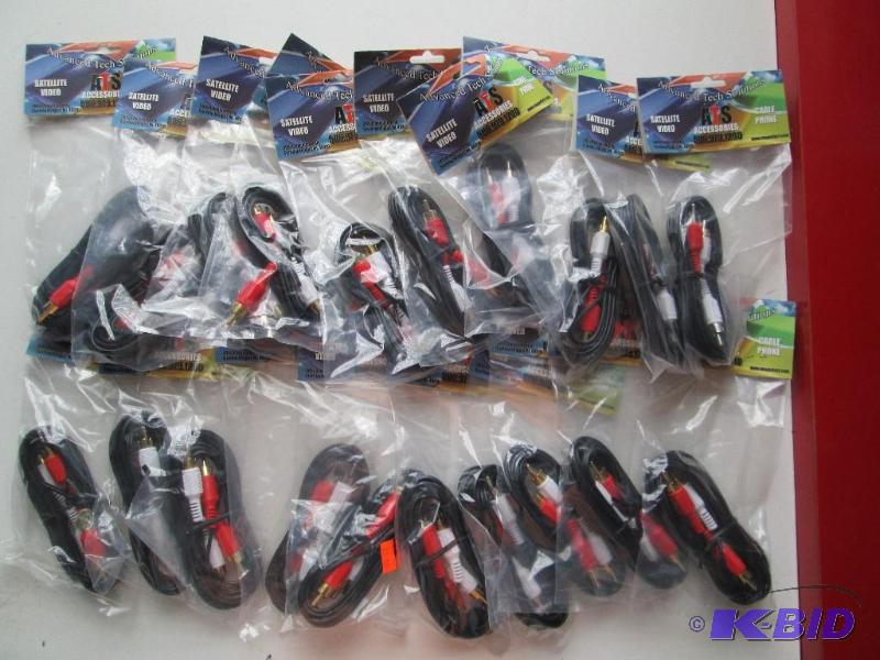 lot 56 image: Lot of 20 audiovideo cables, new in packages...