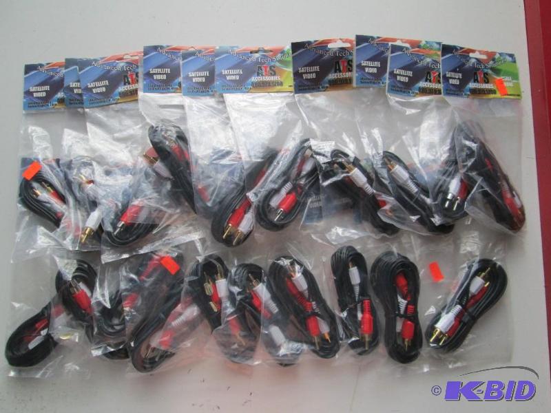 lot 59 image: Lot of 20 audiovideo cables, new in packages...