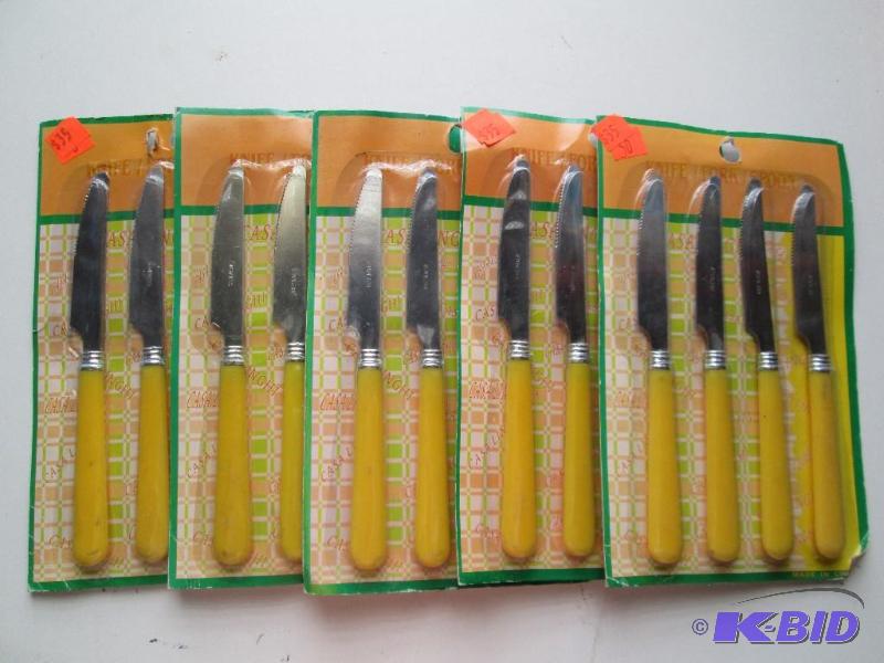 lot 66 image: Lot of 5 4-packs of butter knives. Yellow in ...