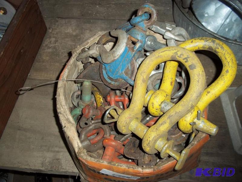 lot 123 image: Box of Clevises and Hooks