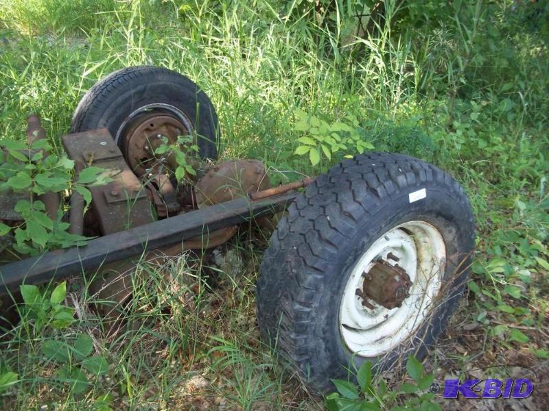 lot 16 image: Rebuilt 1 Ton Rear Axle  Has new brakes
