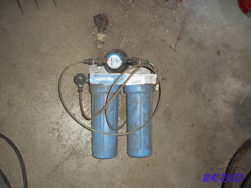 lot 171 image: Ametek Water Filter