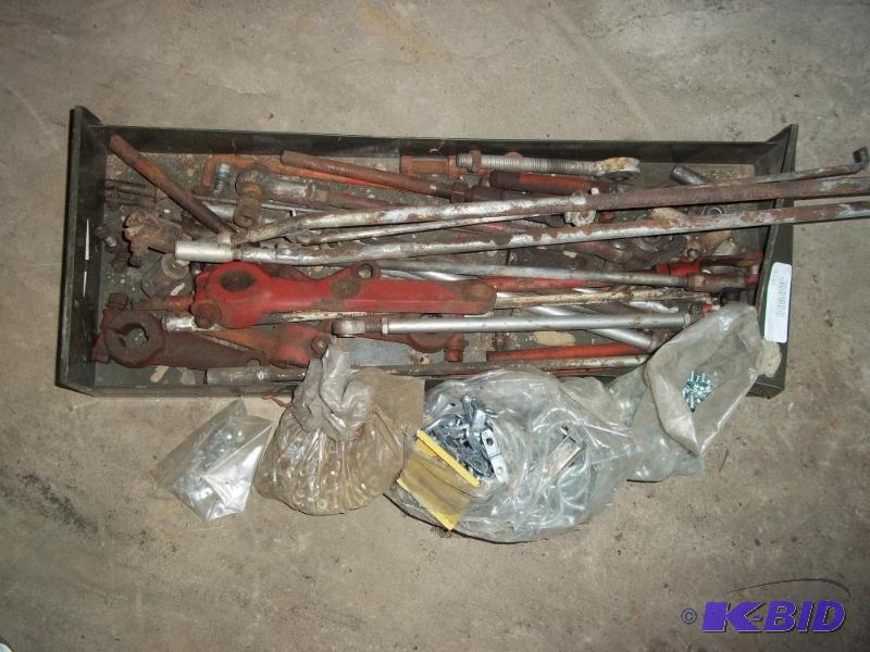 lot 176 image: Steering Parts, Hooks with Fastners