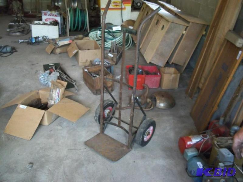 lot 185 image: 2 Wheel Cart
