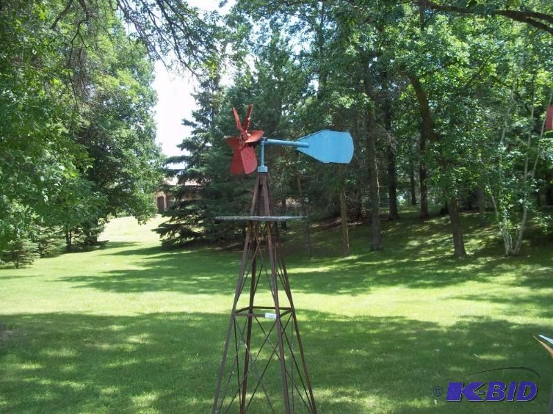 lot 195 image: Windmill with car fan blade