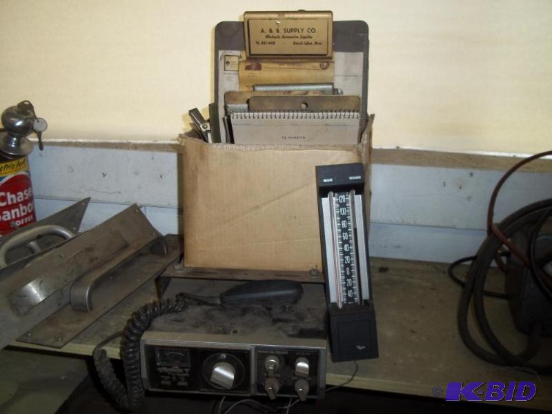 lot 211 image: CB, Thermometer, Clipboards