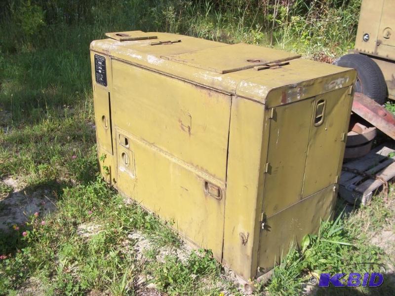 lot 22 image: 5 KW Military Generator  4 cylinder gas