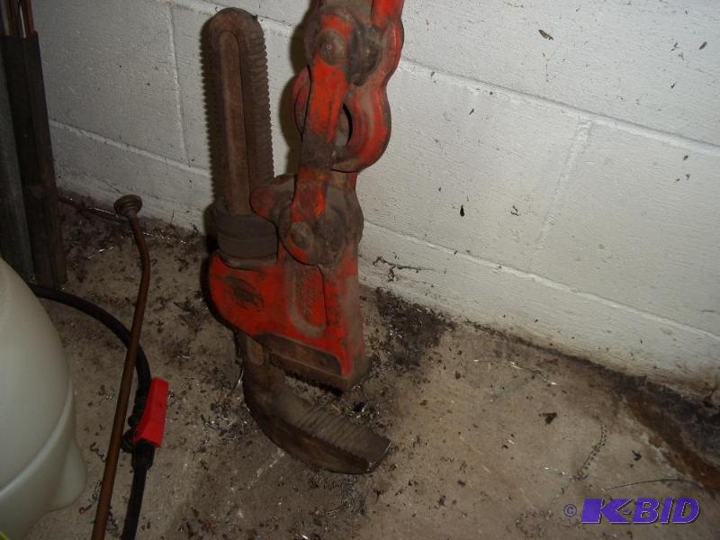 lot 262 image: Ridgid Pipe Wrench 48 in
