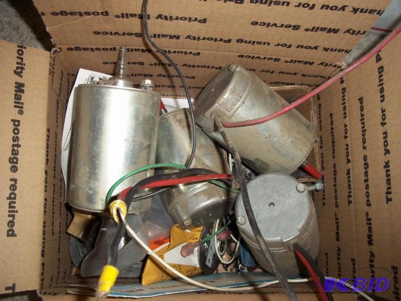 lot 273 image: 12v Dutton-Larsen winch parts