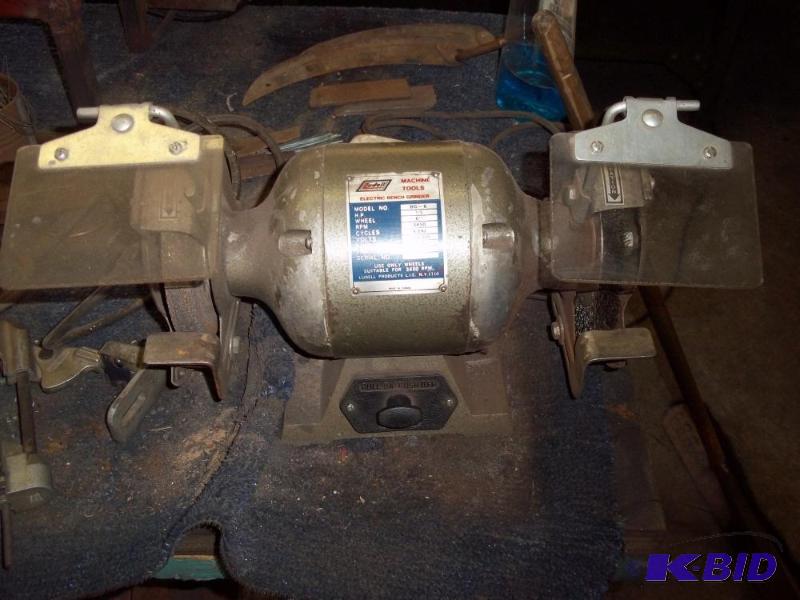 lot 274 image: Lydell 12 hp Bench Grinder