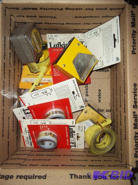 lot 286 image: Tape Measure with refills