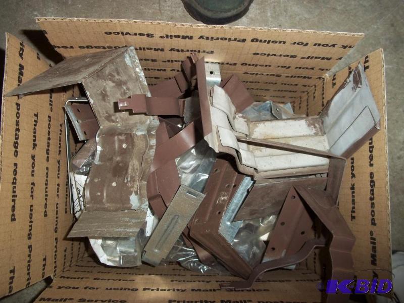 lot 290 image: Rain Gutter Parts