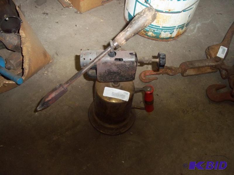 lot 296 image: Brass blow torch